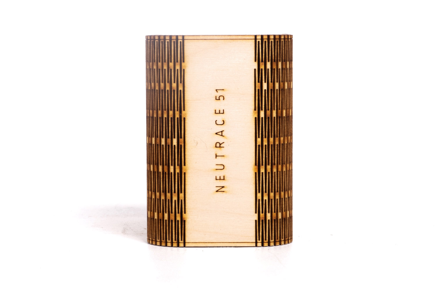 neutrace_box_front