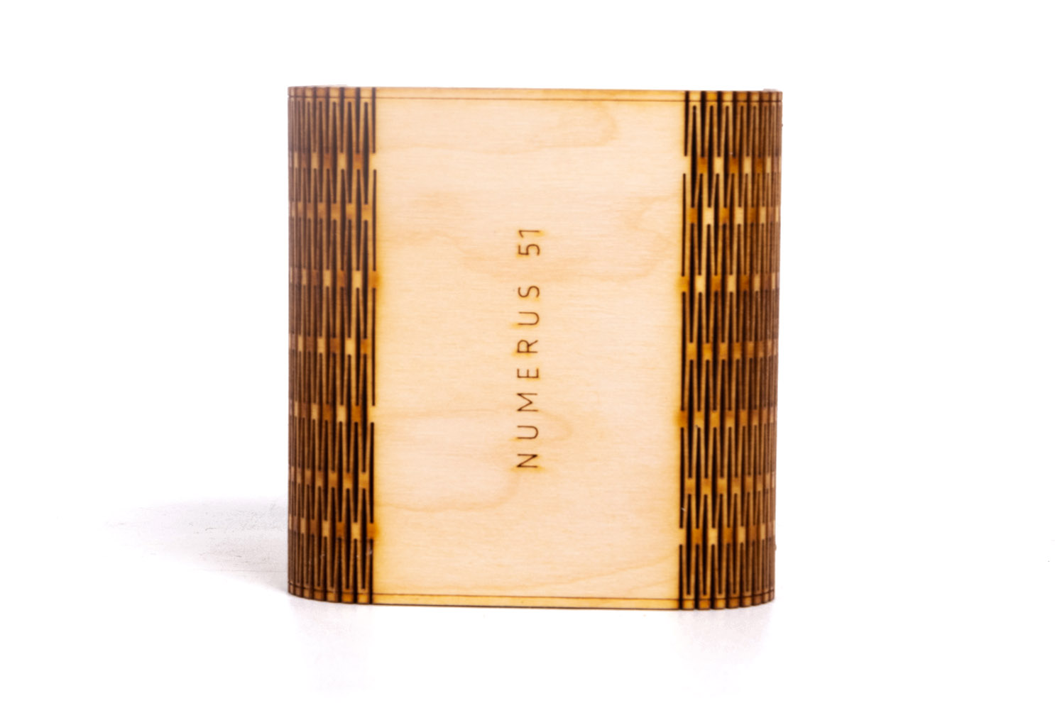 numerus_box_front